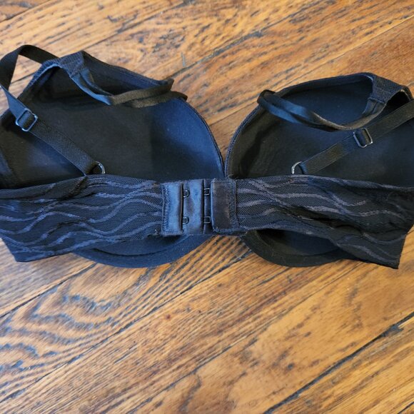 Women's 32D WACOAL black padded underwire push up T-shirt bra|Wavy mesh overlay - Picture 3 of 7